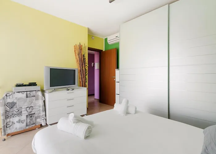 Guesthost - Bisceglie M1 Balcony Daire *