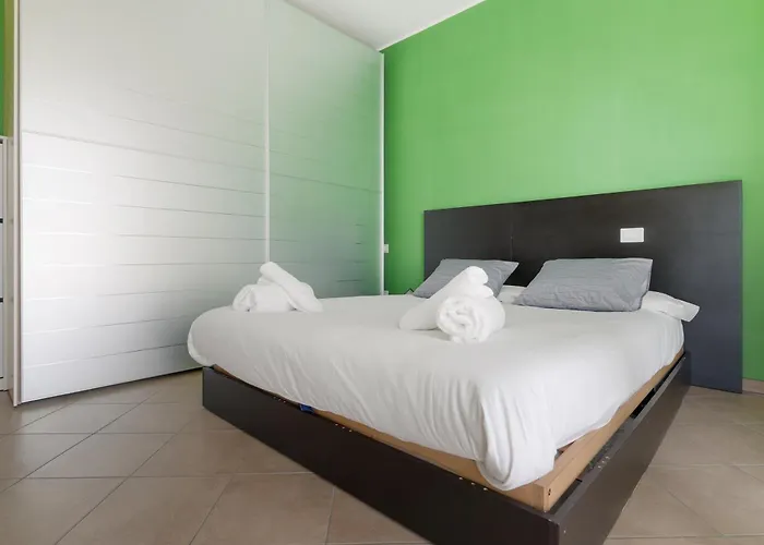 Guesthost - Bisceglie M1 Balcony Daire *