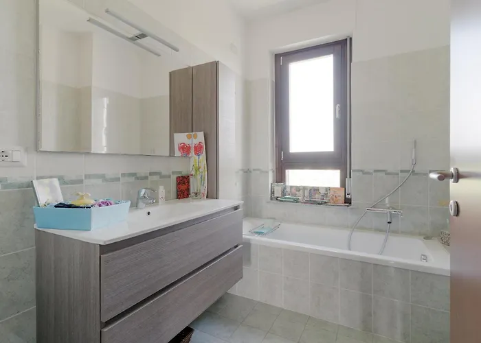 Daire Guesthost - Bisceglie M1 Balcony Milano