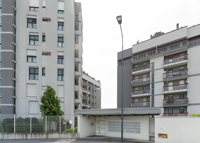 Guesthost - Bisceglie M1 Balcony Daire Milano